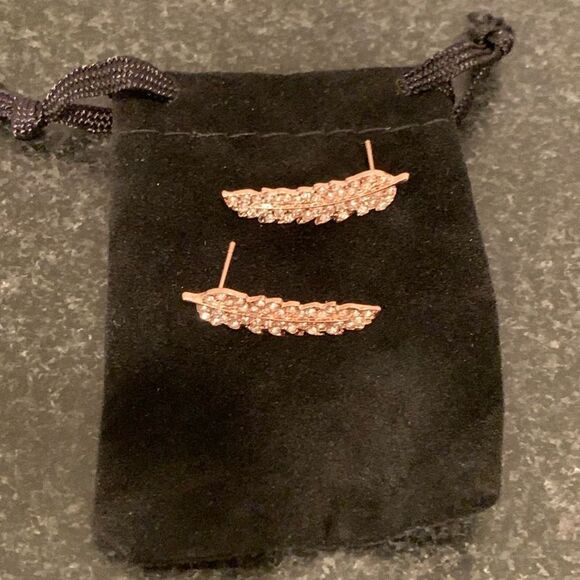 Gift- Ready Feather or Leaf Ear Crawler Stud Earrings, Angel Wings, Rose Gold - Picture 10 of 11